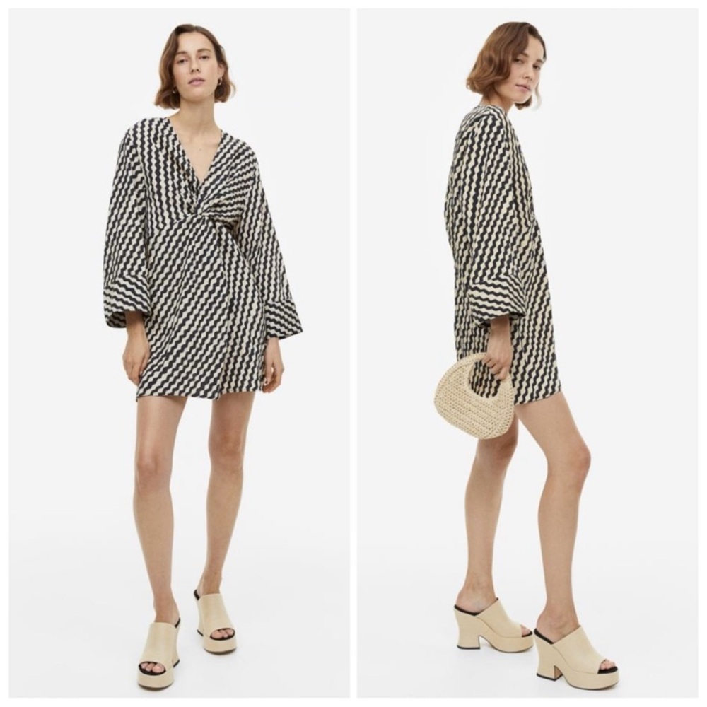 Textured-weave Knot-detail Dress H&M
Size: US L | H&M